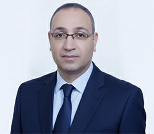 الاستاذ حاتم محمد خطاب | رئيس القطاع الإداري والموارد البشرية والتدريب